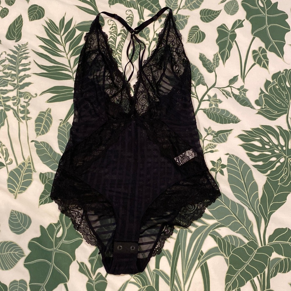 True & Co. Strappy bodysuit